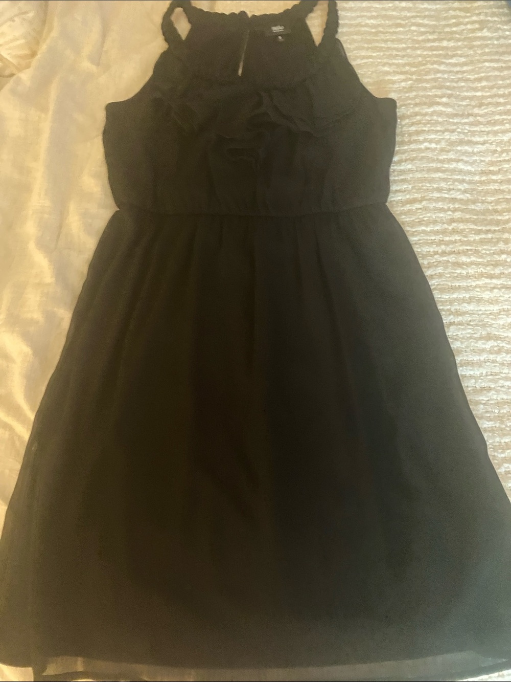 Mossimo Supply Co. Black Sleeveless Ruffle Neck Dress